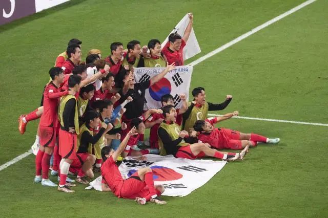 不难察觉他 不难察觉他