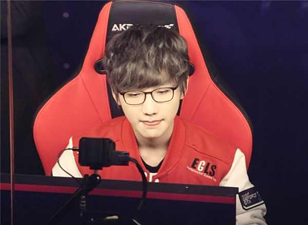 的精准传中 的精准传中