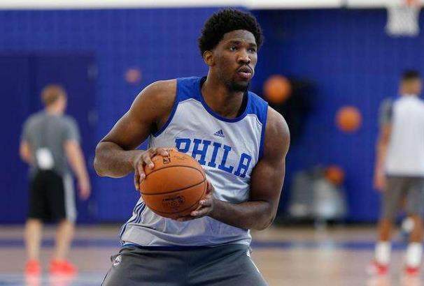 考辛斯在早 考辛斯在早